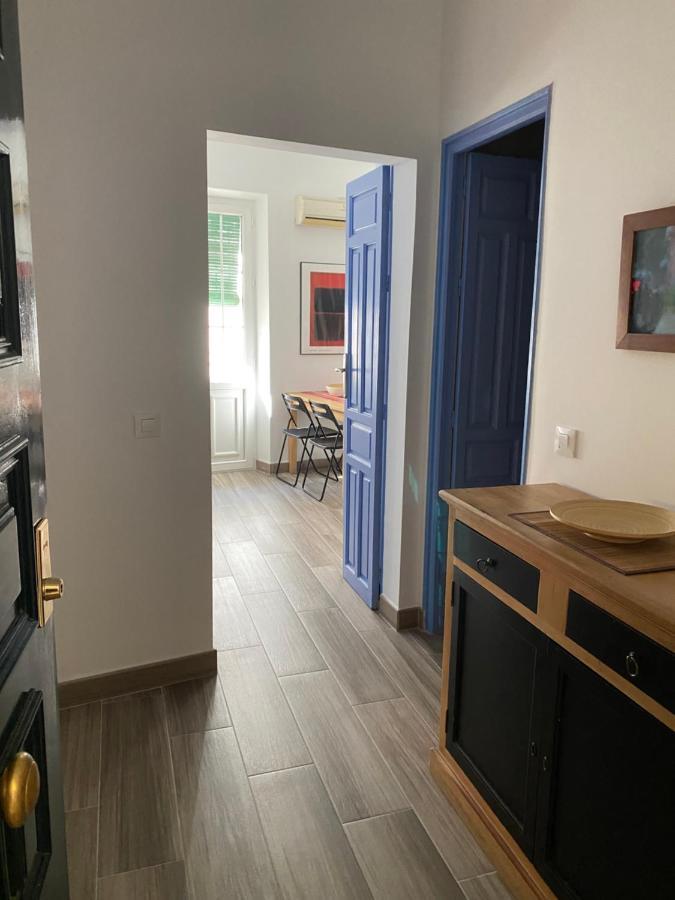 Apartamento Imperial Sevilla City Center Екстериор снимка